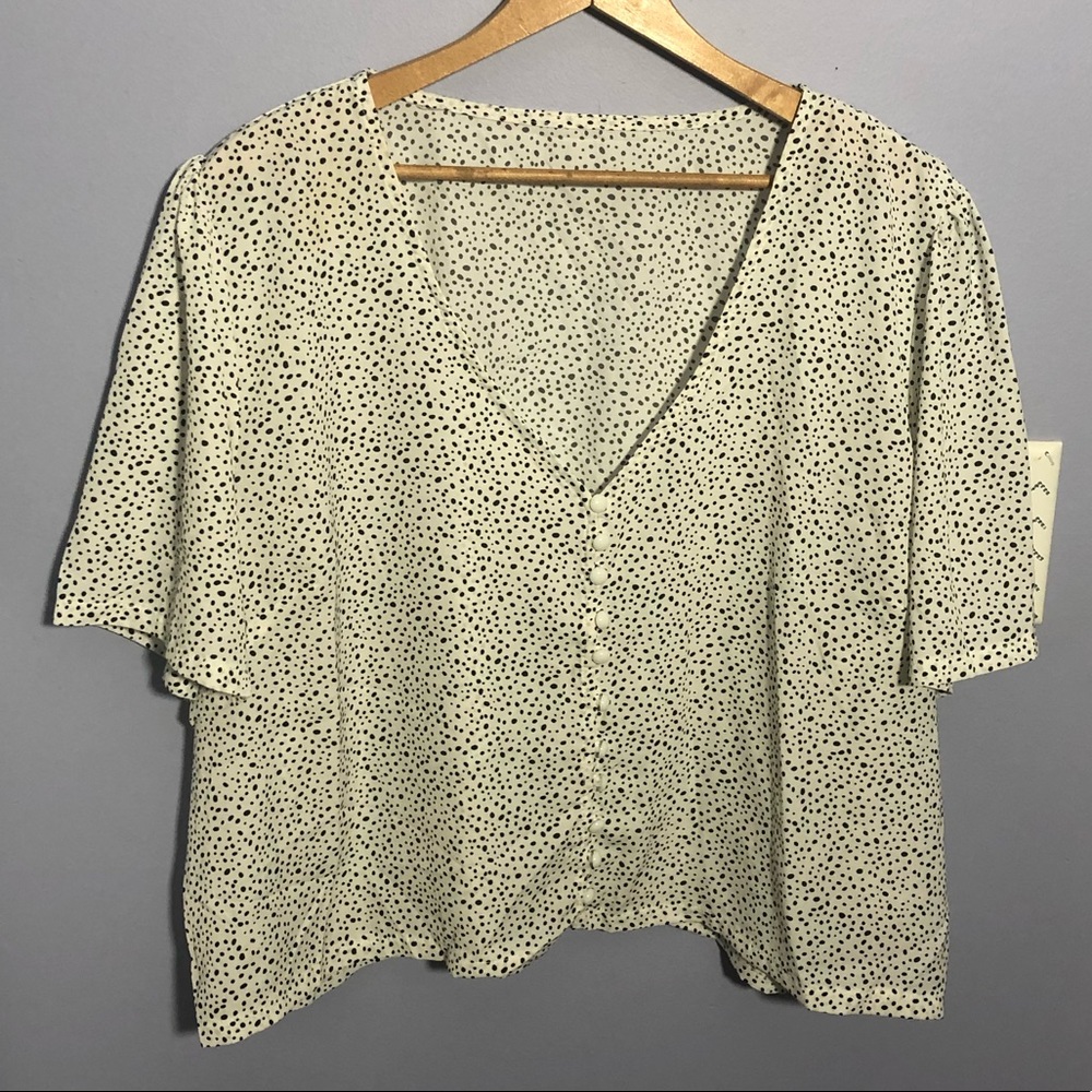 🦋Shein button down blouse🦋